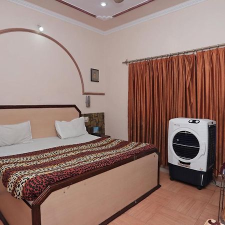 Narayani Guest House By Grb Kankhal Esterno foto