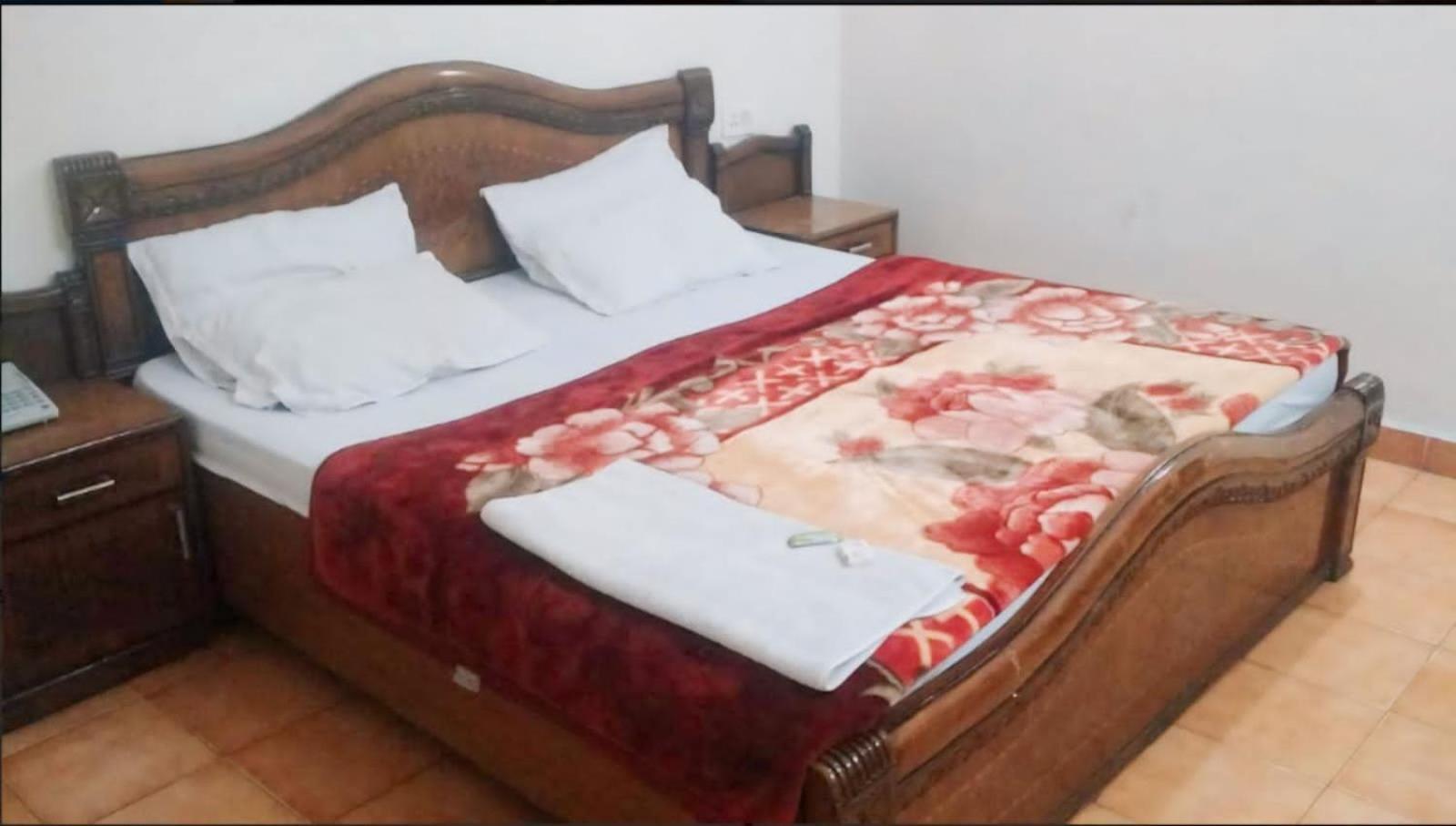 Narayani Guest House By Grb Kankhal Esterno foto